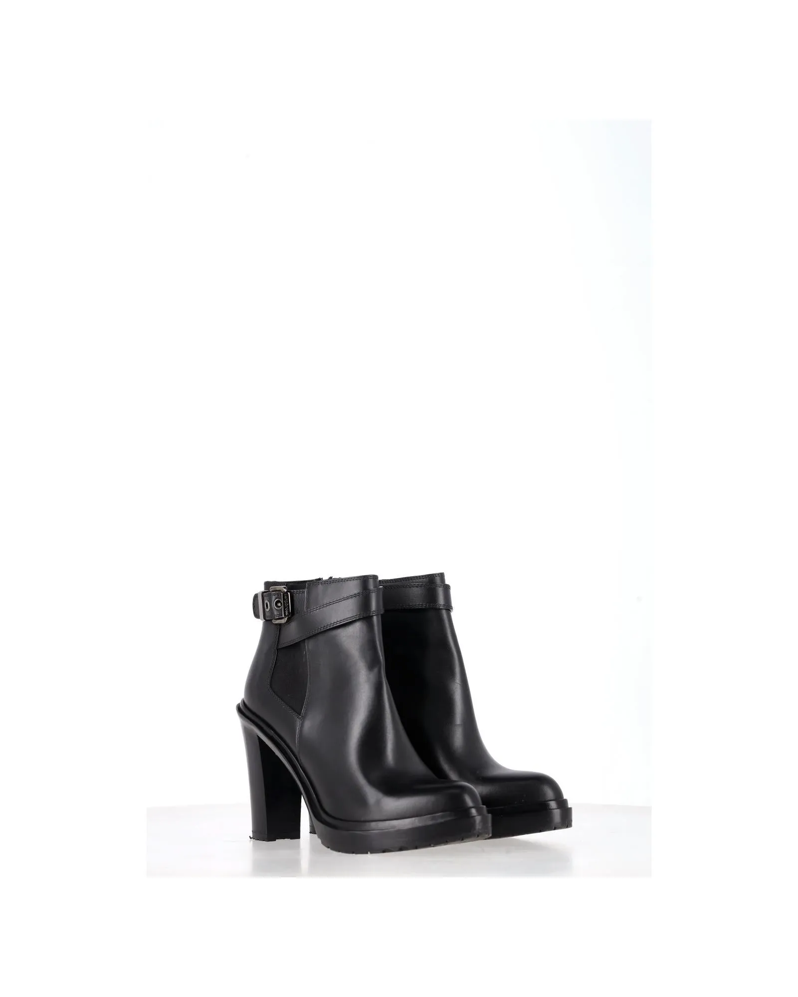 Ankle Boots Buckle Detail