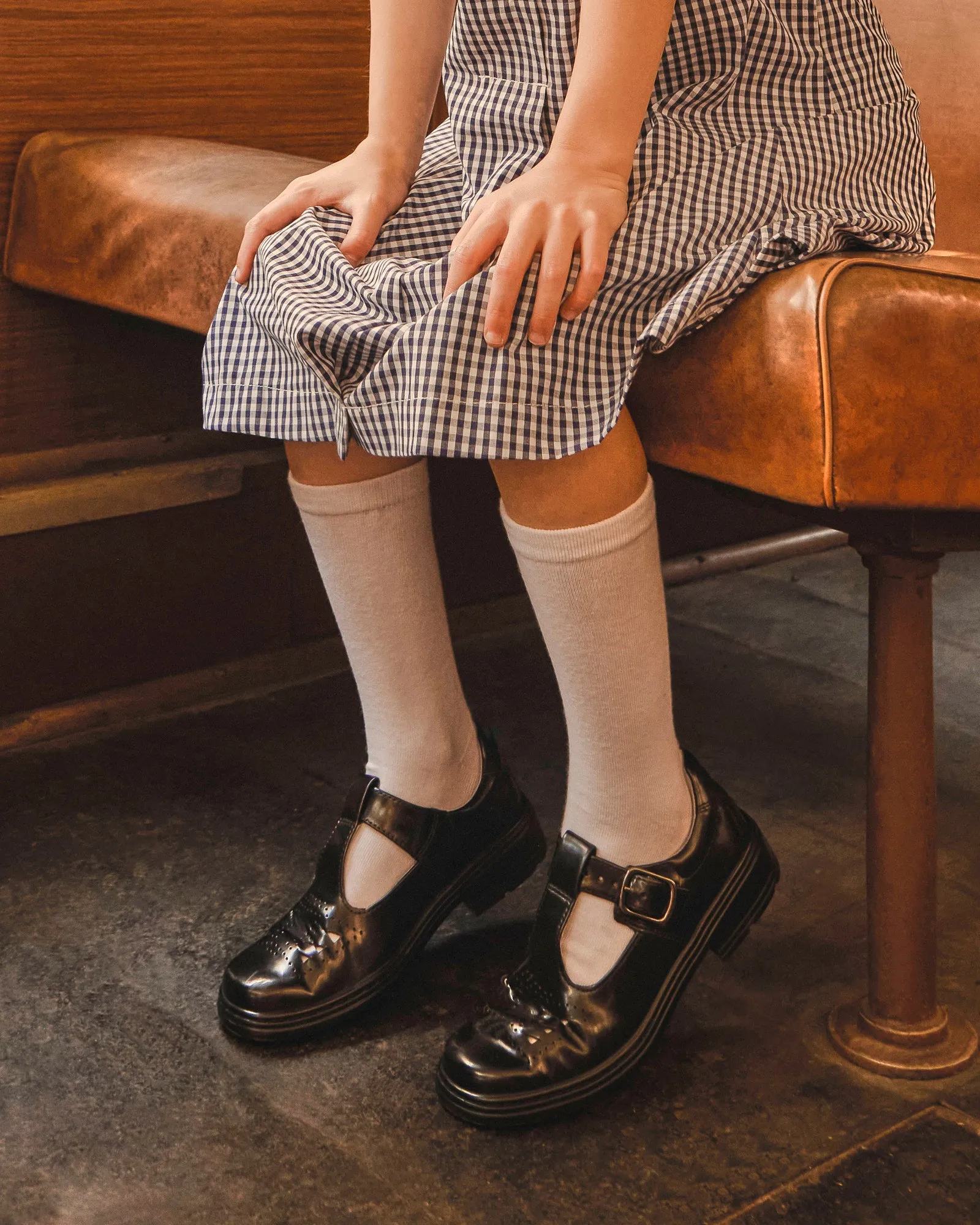 Ingrid Junior Black Hi-Shine