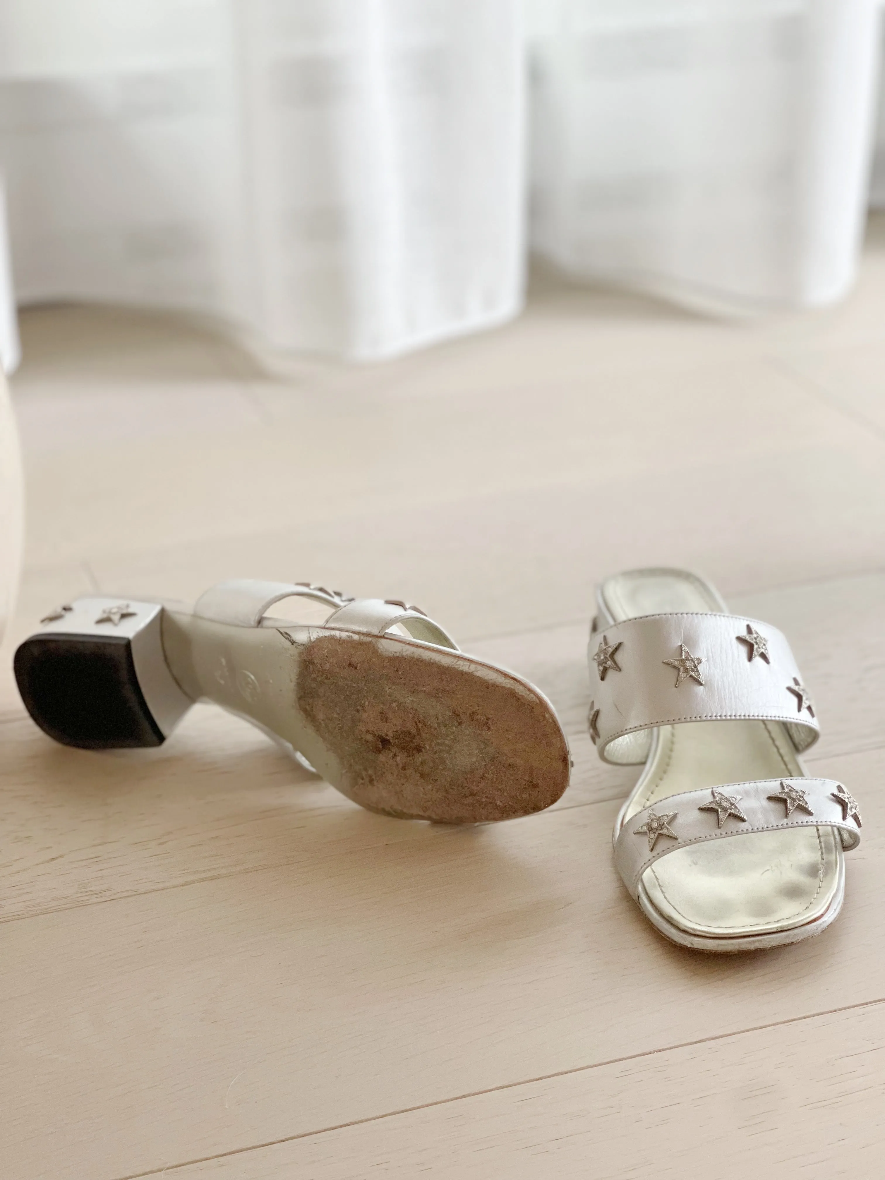 Leather Slides with Star Accents