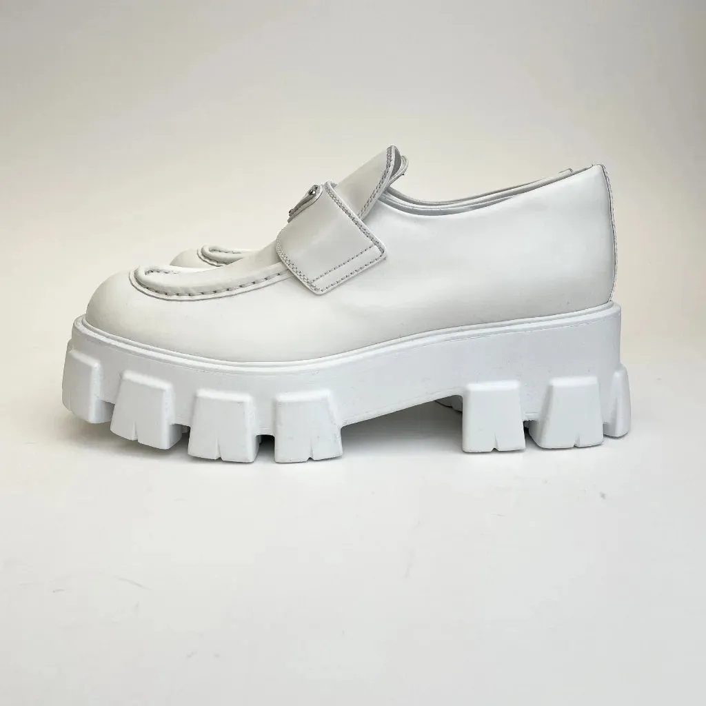 Prada Loafers Mens Sz 41