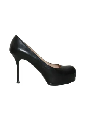 Tribute Two Pumps